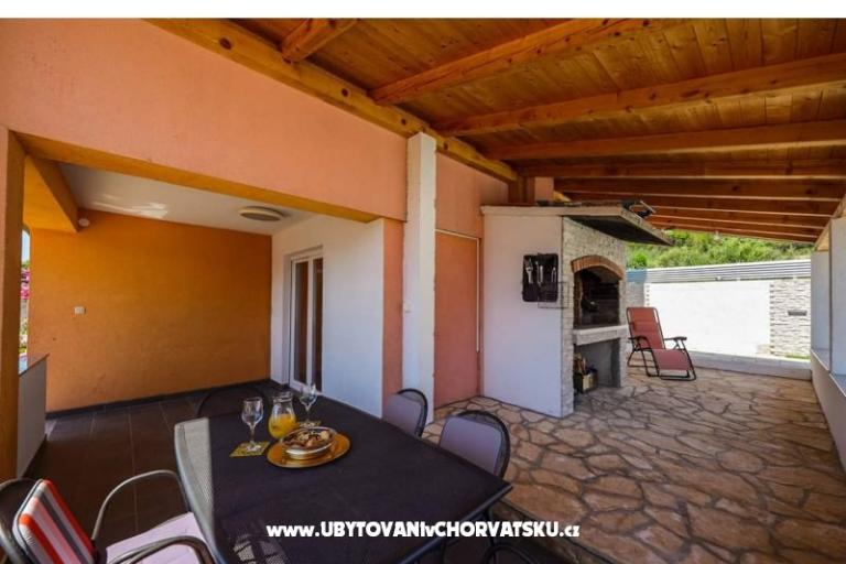 Apartman ANAI with private  pool – foto 5