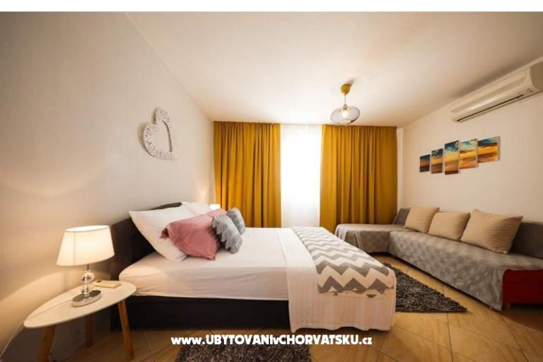 Apartman ANAI with private  pool – foto 7