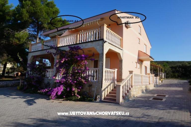 Apartmani Tustica – foto 2
