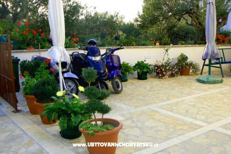 Apartmani Denis Supetar Brač – foto 7