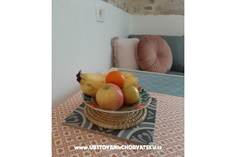 Apartman - kamena kuća  Šparoga – foto 20
