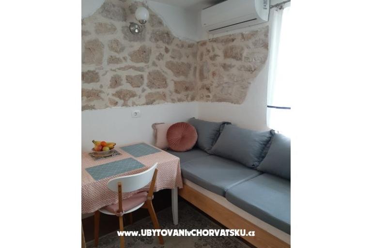 Apartman - kamena kuća  Šparoga – foto 22