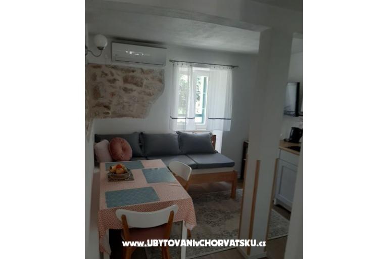 Apartman - kamena kuća  Šparoga – foto 23