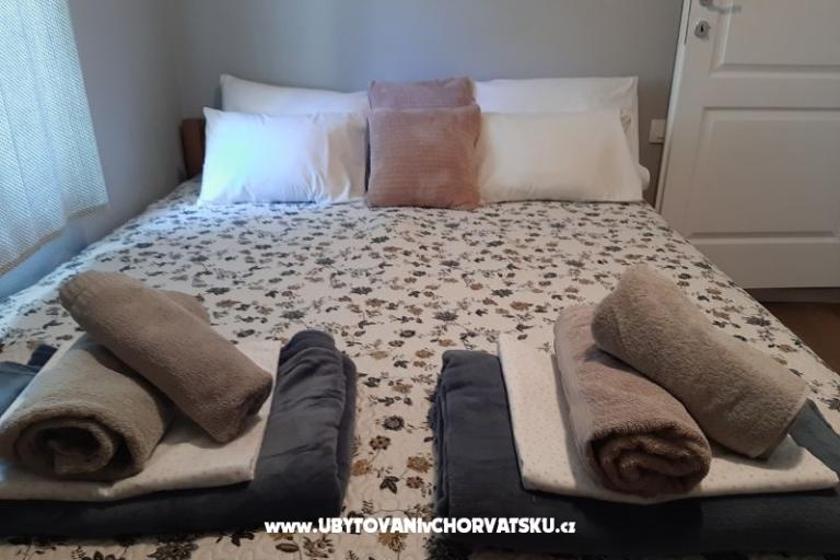 Apartman - kamena kuća  Šparoga – foto 4