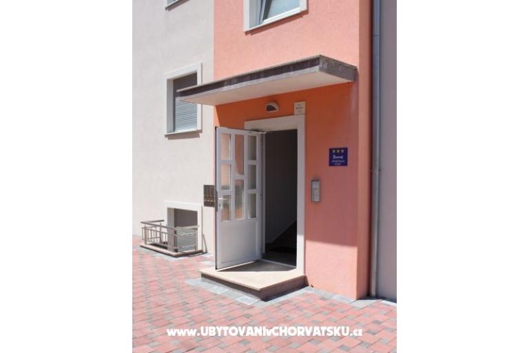 Apartman Anadina KOMFOR KRAJ PLAŽE – foto 17
