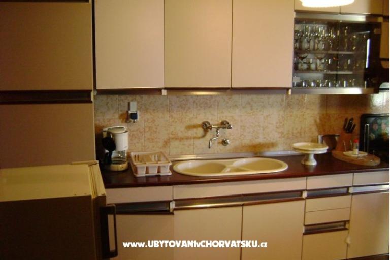 Apartmani Bešker – foto 12