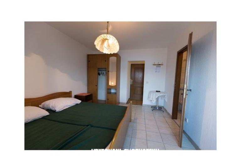 Apartmani Cornelija – foto 11
