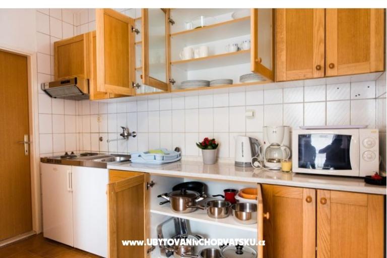 Apartmani Ivan*** – foto 12