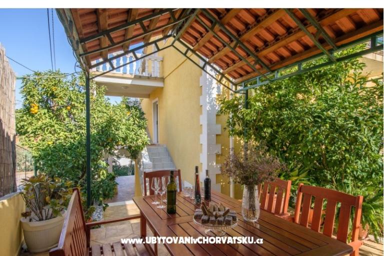 Apartmani Karmen – foto 13