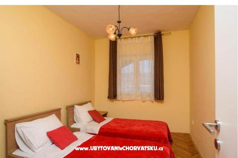 Apartmani Karmen – foto 8
