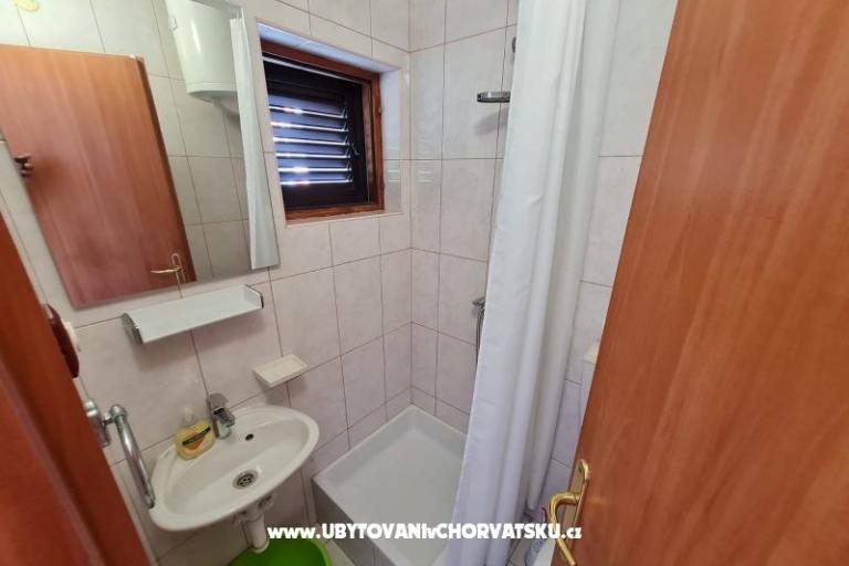 Apartmani Katić Slatine – foto 11