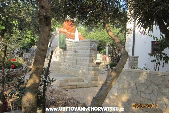 Apartmani Katić Slatine – foto 16