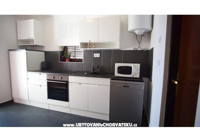 Apartmani Laura – foto 12