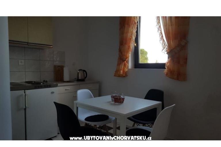 Apartmani Laura – foto 8