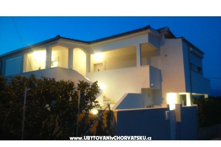 Apartmani Lovre – foto 11