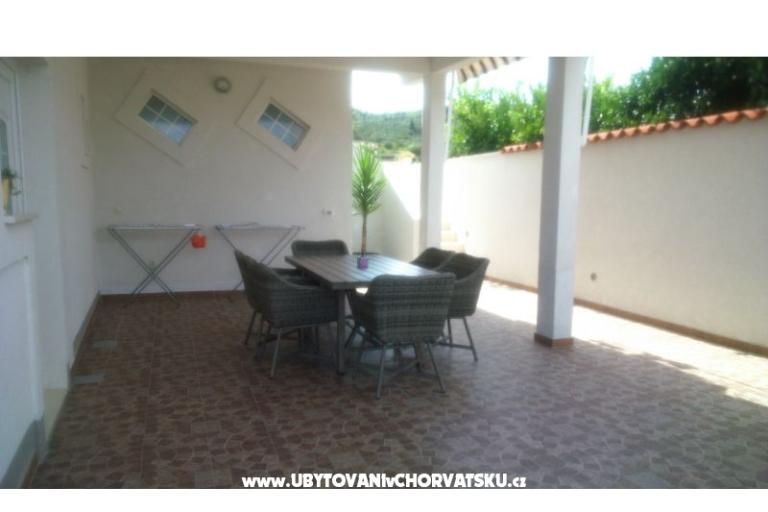 Apartmani Lovre – foto 12