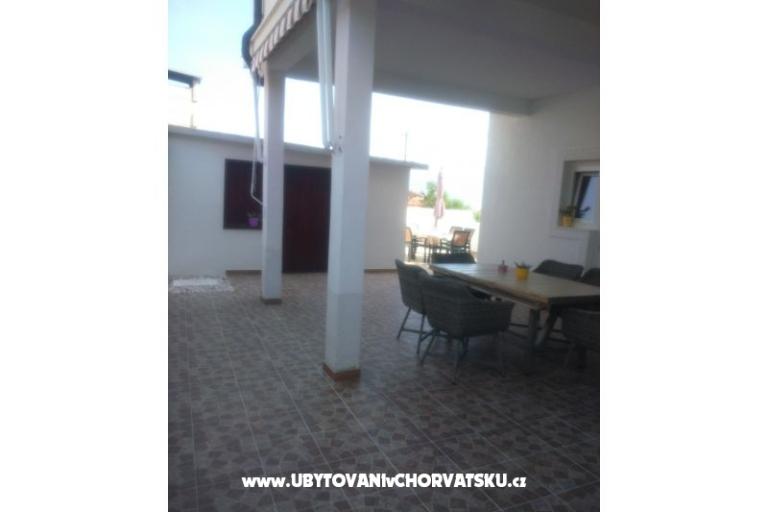 Apartmani Lovre – foto 8