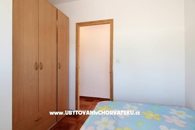 Apartmani Okrug Gornji – foto 7