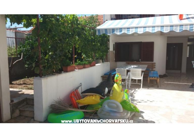 Apartmani Tri palme – foto 15