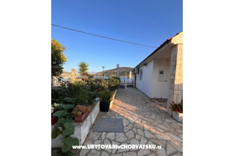 Apartmani Tri palme – foto 19