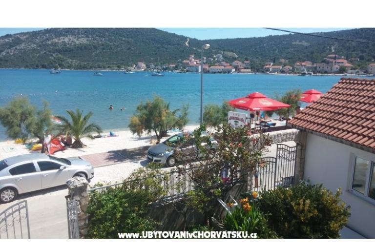 Apartmani Tri palme – foto 8