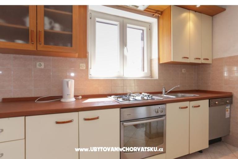 Apartmani Leila – foto 13