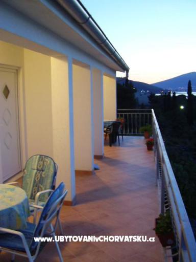 Apartmani Arbanija – foto 6