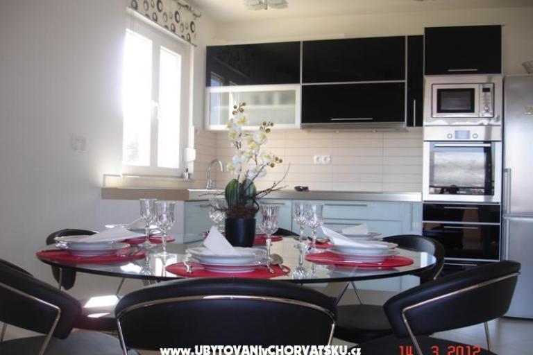 Apartmani Leona – foto 8