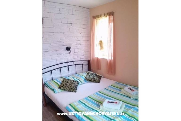 Apartmani Stone Kuća – foto 9