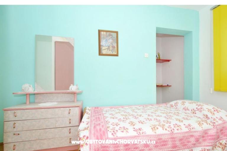 Apartman Petra Arbanija – foto 11