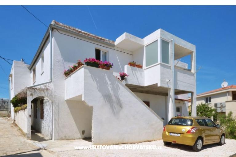 Apartman Petra Arbanija – foto 15