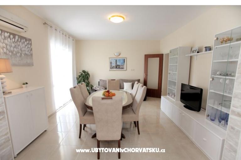 Apartmani Carmen – foto 4