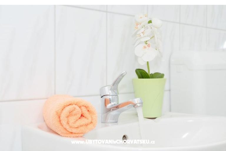 Apartmani Lorna – foto 18