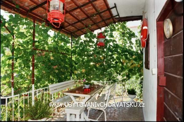 Apartmani Sobe Vikeli – foto 3
