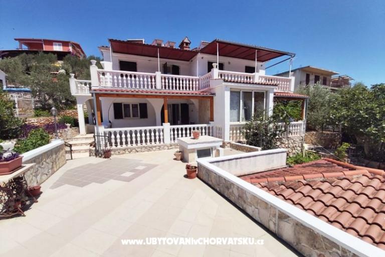 Apartmani Villa Carmen – foto 17
