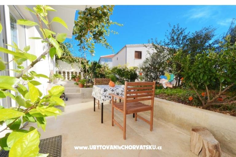 Apartmani Zeljka, Okrug Gornji – foto 4