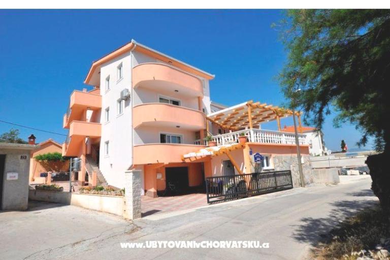 Apartmani Marinovi dvori – foto 2