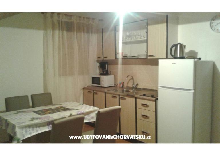  Apartmani Ružmarin – foto 15