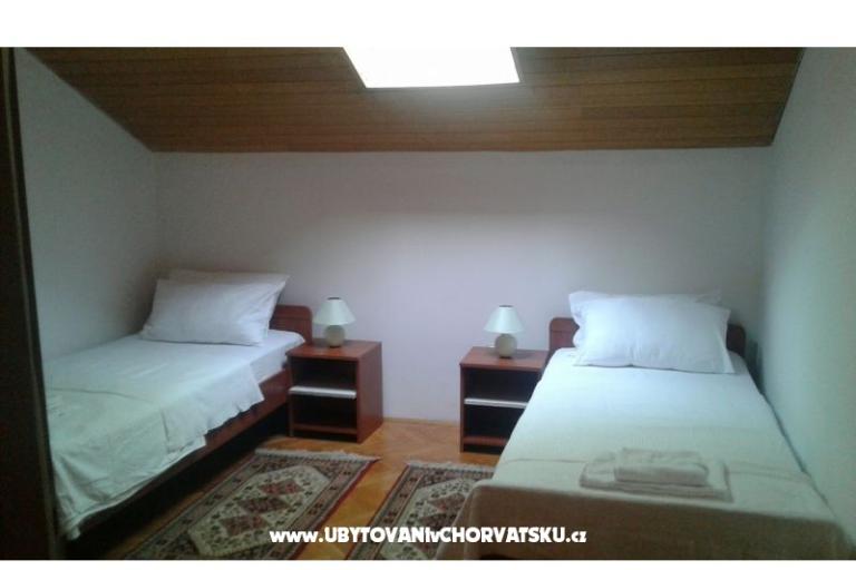  Apartmani Ružmarin – foto 17