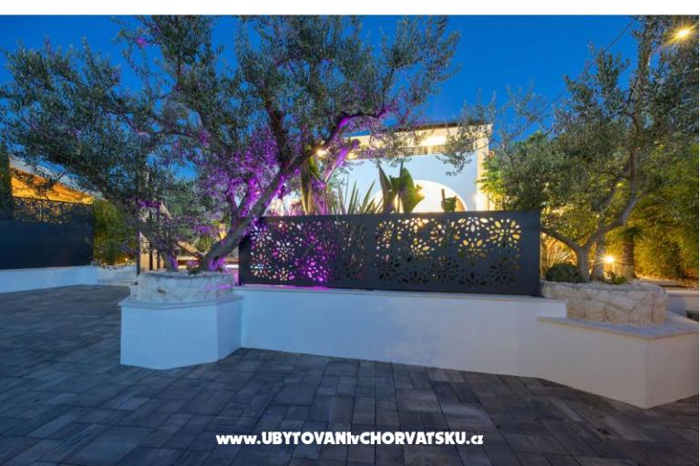 The Three Flowers Pool Kuća – foto 73