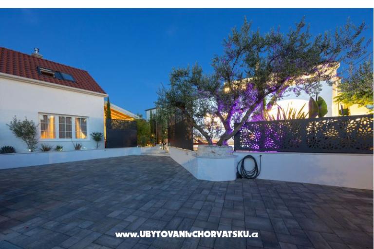 The Three Flowers Pool Kuća – foto 74