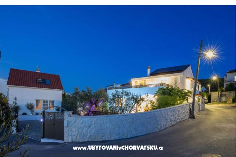 The Three Flowers Pool Kuća – foto 75