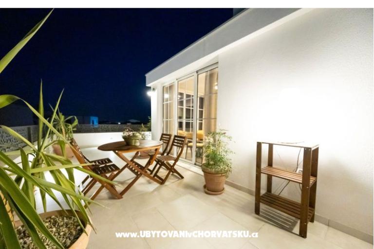 The Three Flowers Pool Kuća – foto 93
