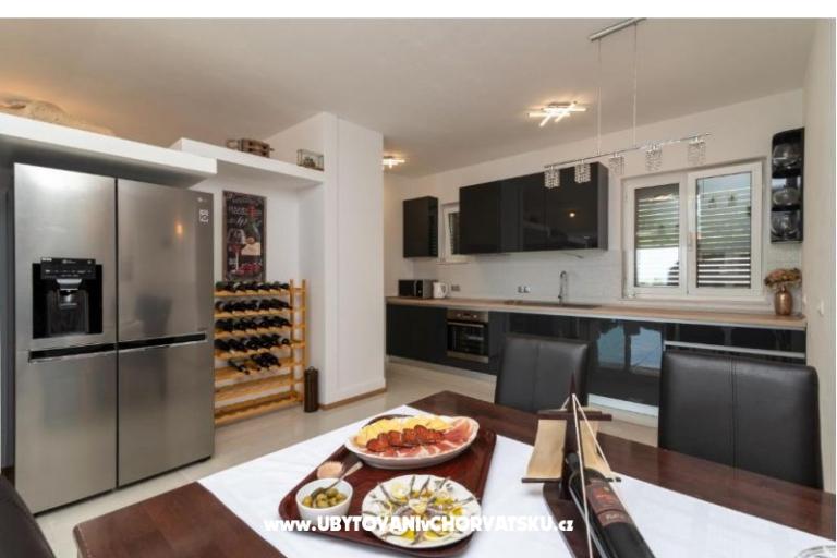 Villa Confido Luxury Apartman 01 – foto 13