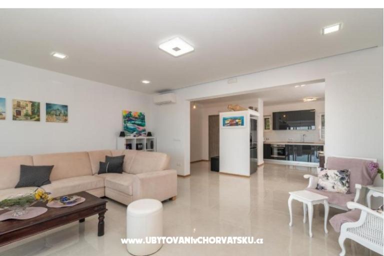Villa Confido Luxury Apartman 01 – foto 17