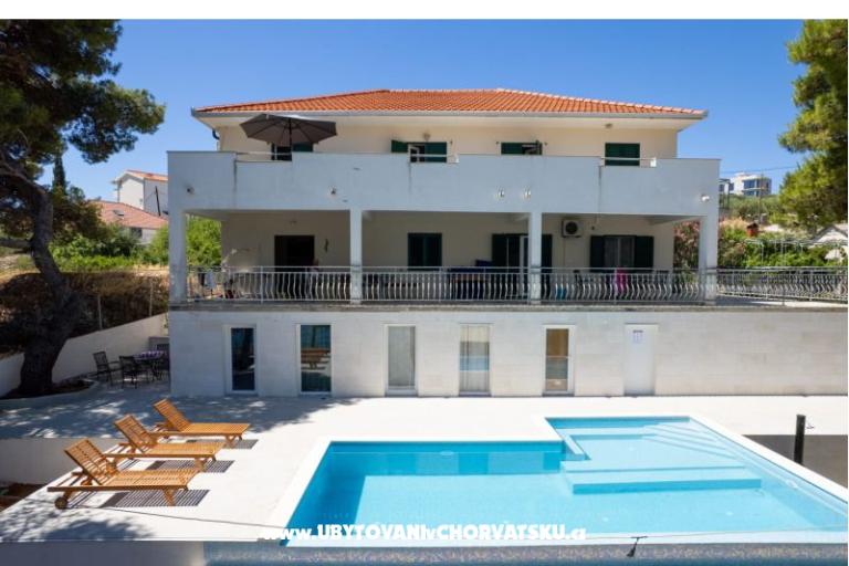 Villa Rosea Apartman – foto 2