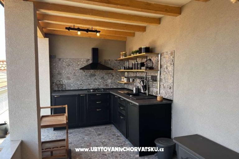 Vila Nautilus luxury Apartmani – foto 17