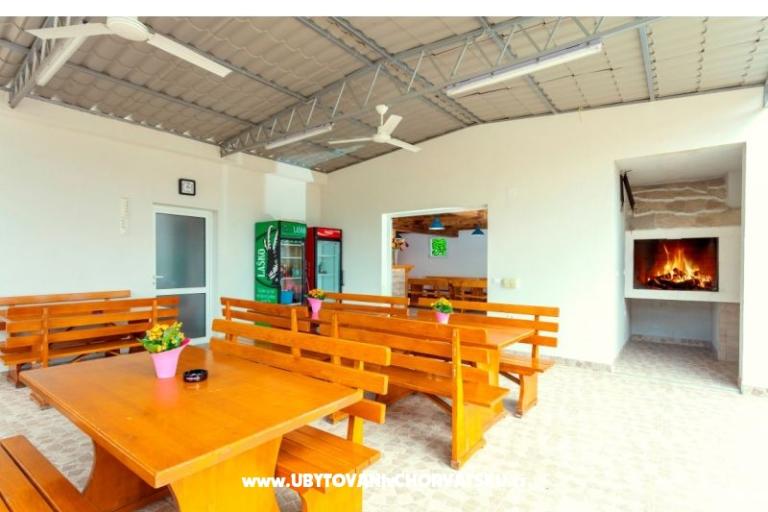 Apartmani Dalmatina – foto 12