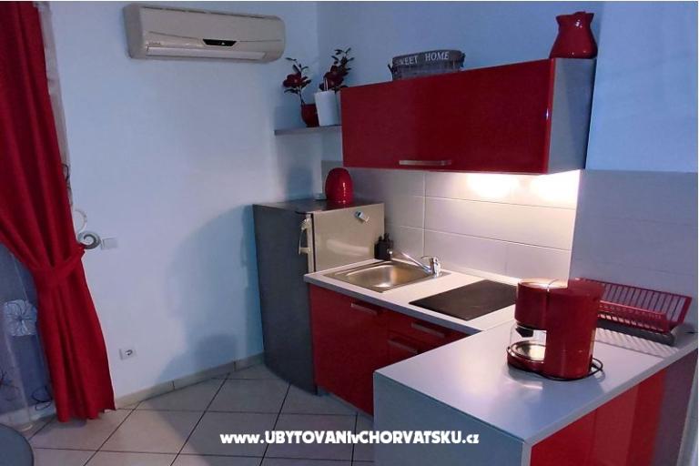 Apartmani Tucepi Jakić – foto 9