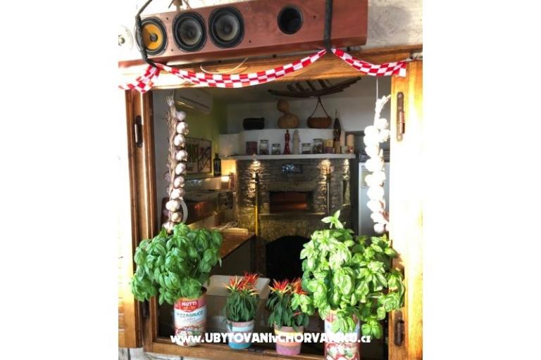 Apartmani Mihaljević-Olea – foto 6